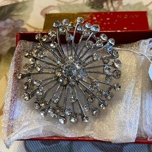 LYDELL NYC STARBURST BROOCH